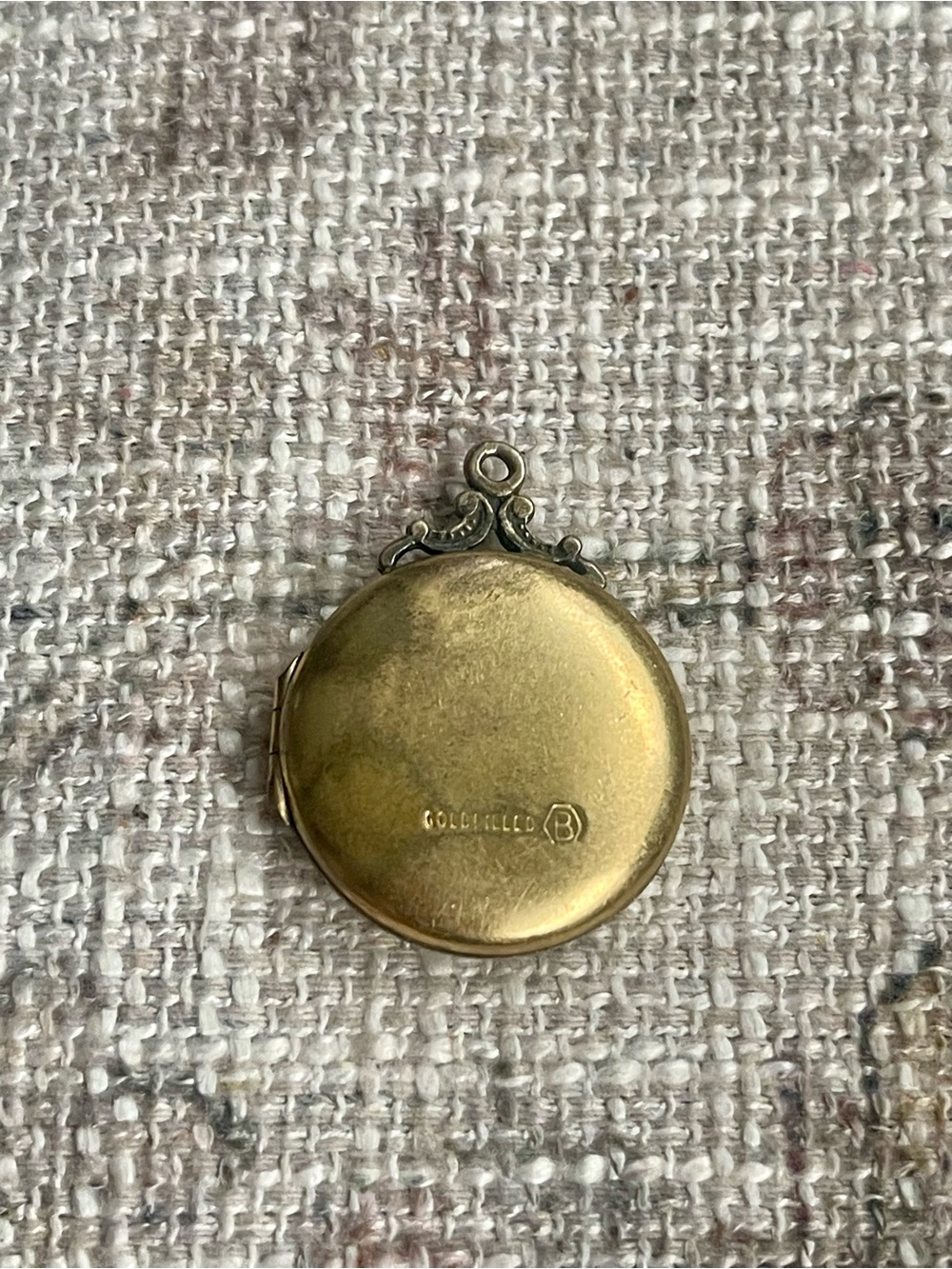 Antique Victorian Floral Gold Filled Locket Pendant - Picture 6 of 8
